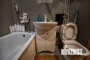 Студия квартира, посуточно, 35м2, 4/4 этаж