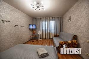 1-к квартира, посуточно, 42м2, 7/10 этаж