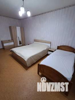 1-к квартира, посуточно, 38м2, 4/9 этаж