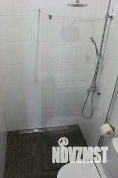 1-к квартира, посуточно, 18м2, 1/1 этаж