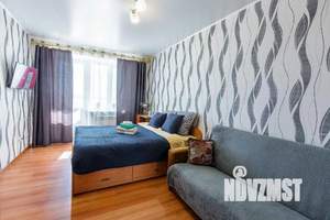 1-к квартира, посуточно, 42м2, 1/1 этаж