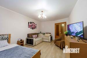 1-к квартира, посуточно, 42м2, 1/1 этаж