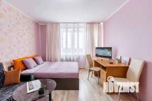 1-к квартира, посуточно, 34м2, 8/10 этаж