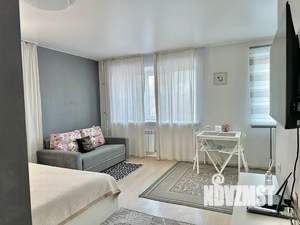 Студия квартира, посуточно, 30м2, 1/4 этаж