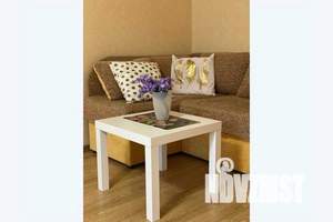 1-к квартира, посуточно, 44м2, 6/9 этаж