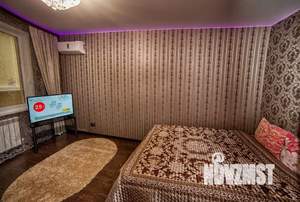 1-к квартира, посуточно, 42м2, 2/10 этаж