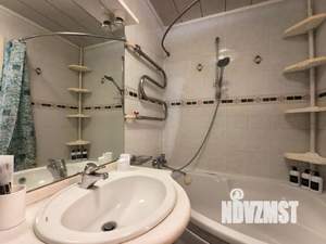 3-к квартира, посуточно, 57м2, 2/5 этаж