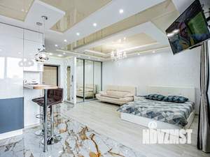 Студия квартира, посуточно, 41м2, 7/10 этаж