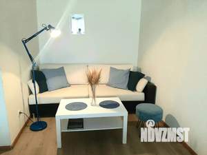 1-к квартира, посуточно, 47м2, 2/10 этаж