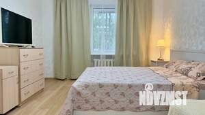 2-к квартира, посуточно, 55м2, 1/1 этаж