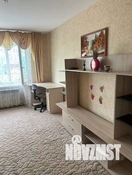 3-к квартира, посуточно, 72м2, 1/10 этаж