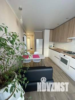 1-к квартира, посуточно, 40м2, 5/10 этаж