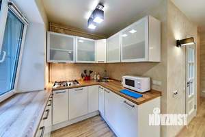 2-к квартира, посуточно, 74м2, 4/10 этаж