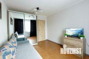 2-к квартира, посуточно, 45м2, 1/1 этаж