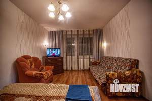 1-к квартира, посуточно, 42м2, 1/1 этаж