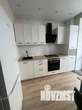 1-к квартира, посуточно, 40м2, 2/10 этаж