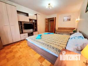 1-к квартира, посуточно, 43м2, 2/10 этаж