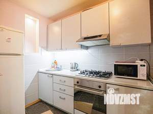 2-к квартира, посуточно, 74м2, 4/10 этаж