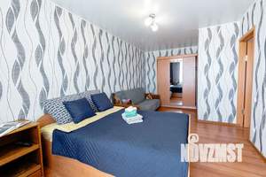 1-к квартира, посуточно, 42м2, 10/10 этаж