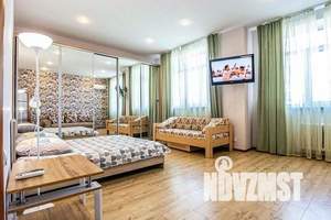 2-к квартира, посуточно, 80м2, 2/4 этаж