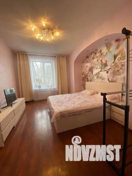 2-к квартира, посуточно, 60м2, 1/5 этаж