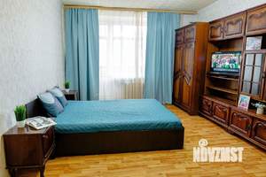 2-к квартира, посуточно, 54м2, 1/1 этаж