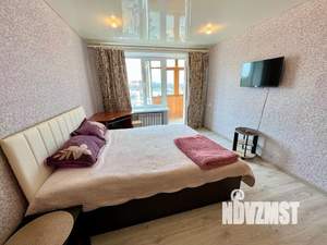 1-к квартира, посуточно, 32м2, 8/9 этаж