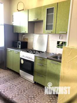 1-к квартира, посуточно, 42м2, 10/10 этаж
