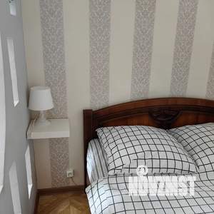 1-к квартира, посуточно, 38м2, 7/10 этаж