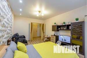 1-к квартира, посуточно, 42м2, 1/10 этаж