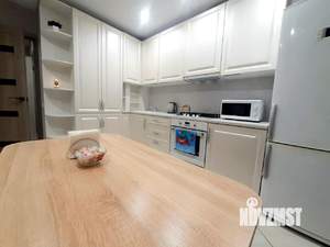 1-к квартира, посуточно, 43м2, 1/1 этаж