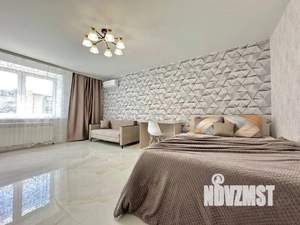1-к квартира, посуточно, 44м2, 1/1 этаж