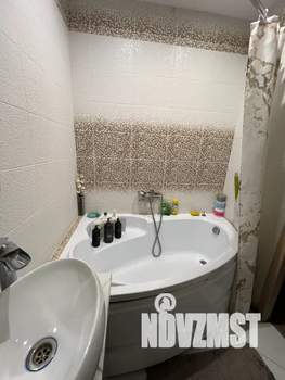 1-к квартира, посуточно, 36м2, 4/10 этаж