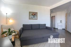 2-к квартира, посуточно, 40м2, 19/19 этаж