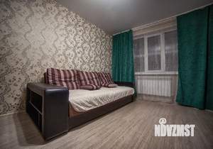 1-к квартира, посуточно, 42м2, 1/1 этаж