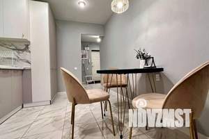 1-к квартира, посуточно, 42м2, 10/10 этаж