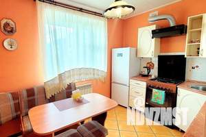 2-к квартира, посуточно, 60м2, 8/10 этаж