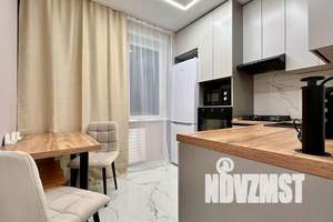 1-к квартира, посуточно, 42м2, 7/9 этаж