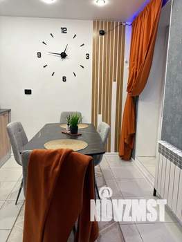 Студия квартира, посуточно, 45м2, 3/10 этаж