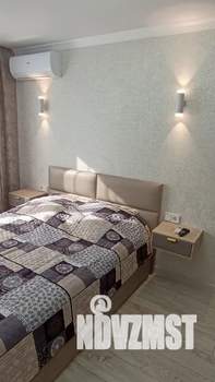 1-к квартира, посуточно, 33м2, 4/10 этаж