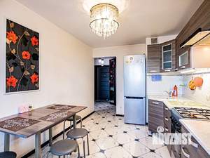 2-к квартира, посуточно, 74м2, 4/10 этаж