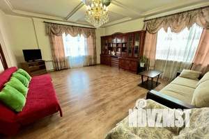 4-к квартира, посуточно, 130м2, 4/4 этаж