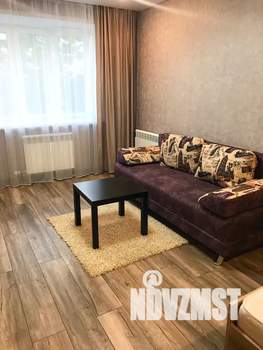 1-к квартира, посуточно, 38м2, 5/10 этаж