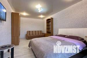 1-к квартира, посуточно, 32м2, 8/9 этаж