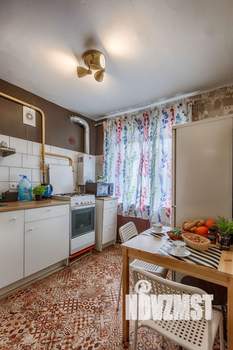 3-к квартира, посуточно, 46м2, 1/1 этаж