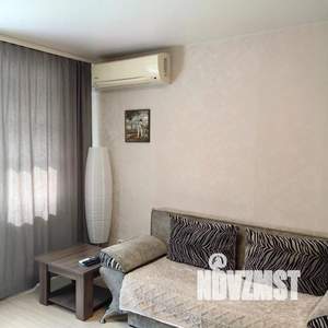 1-к квартира, посуточно, 43м2, 1/1 этаж