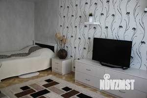 1-к квартира, посуточно, 43м2, 4/10 этаж