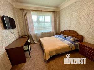 4-к квартира, посуточно, 120м2, 4/4 этаж