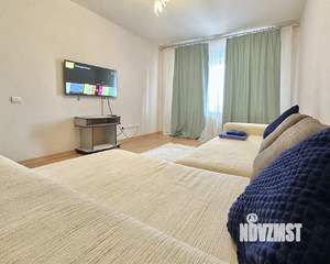 1-к квартира, посуточно, 42м2, 6/9 этаж