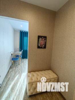 1-к квартира, посуточно, 42м2, 3/10 этаж